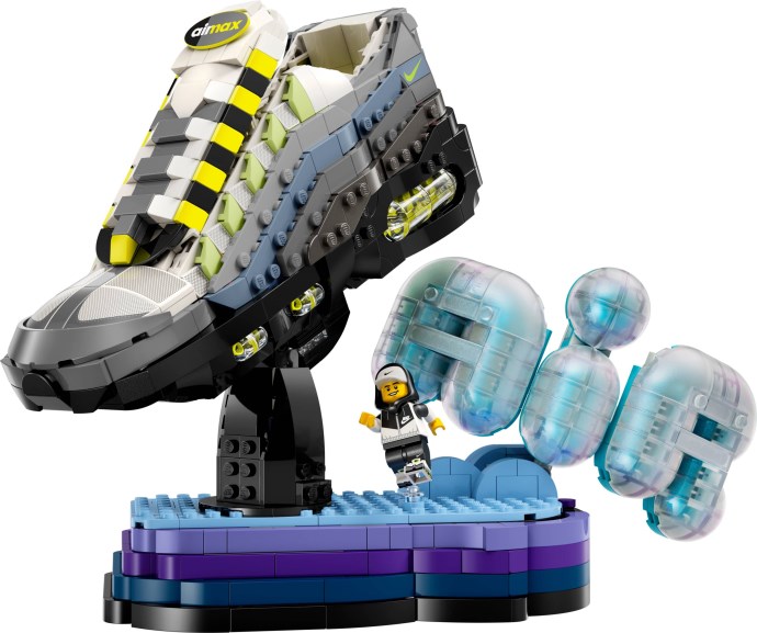 LEGO 43025