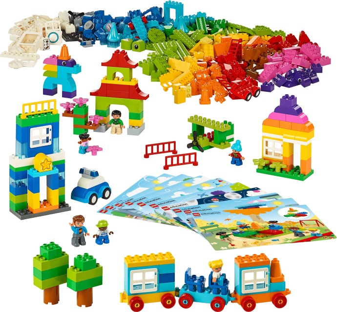 LEGO 45028