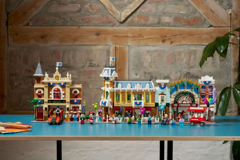 #43302 Disney Main Street, U.S.A.