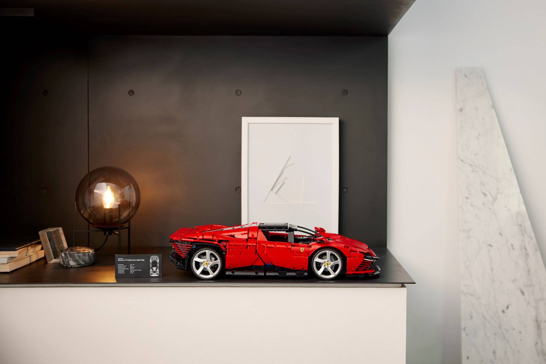 #42143 Ferrari Daytona SP3