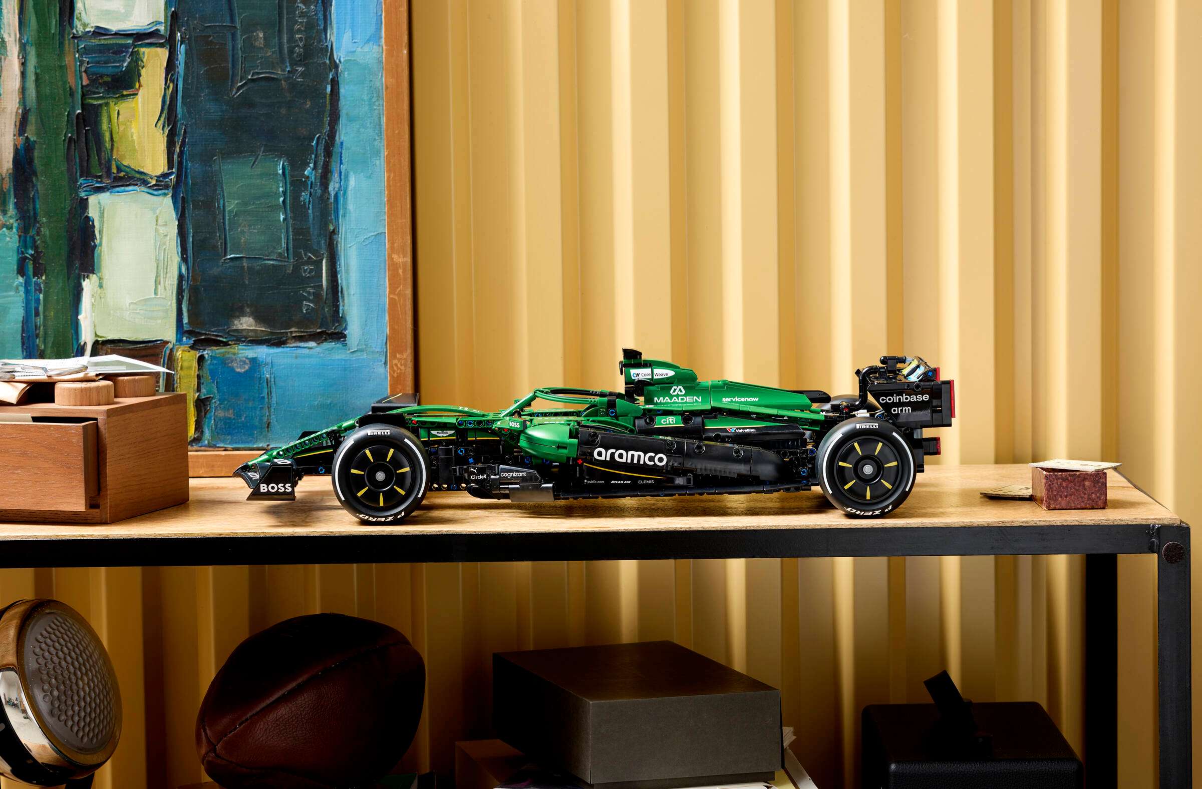 #42240 Aston Martin Aramco AMR25 F1 Car